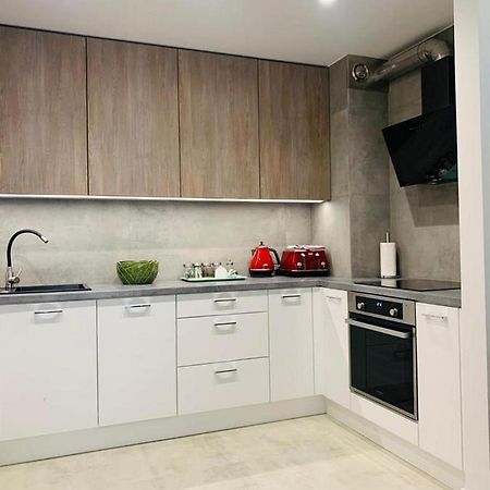 Apartament Moniuszko Z Parkingiem Podziemnym Gorzów Wielkopolski Eksteriør bilde