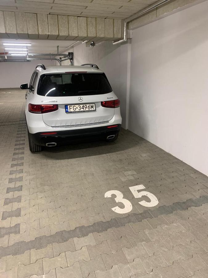 Apartament Moniuszko Z Parkingiem Podziemnym Gorzów Wielkopolski Eksteriør bilde